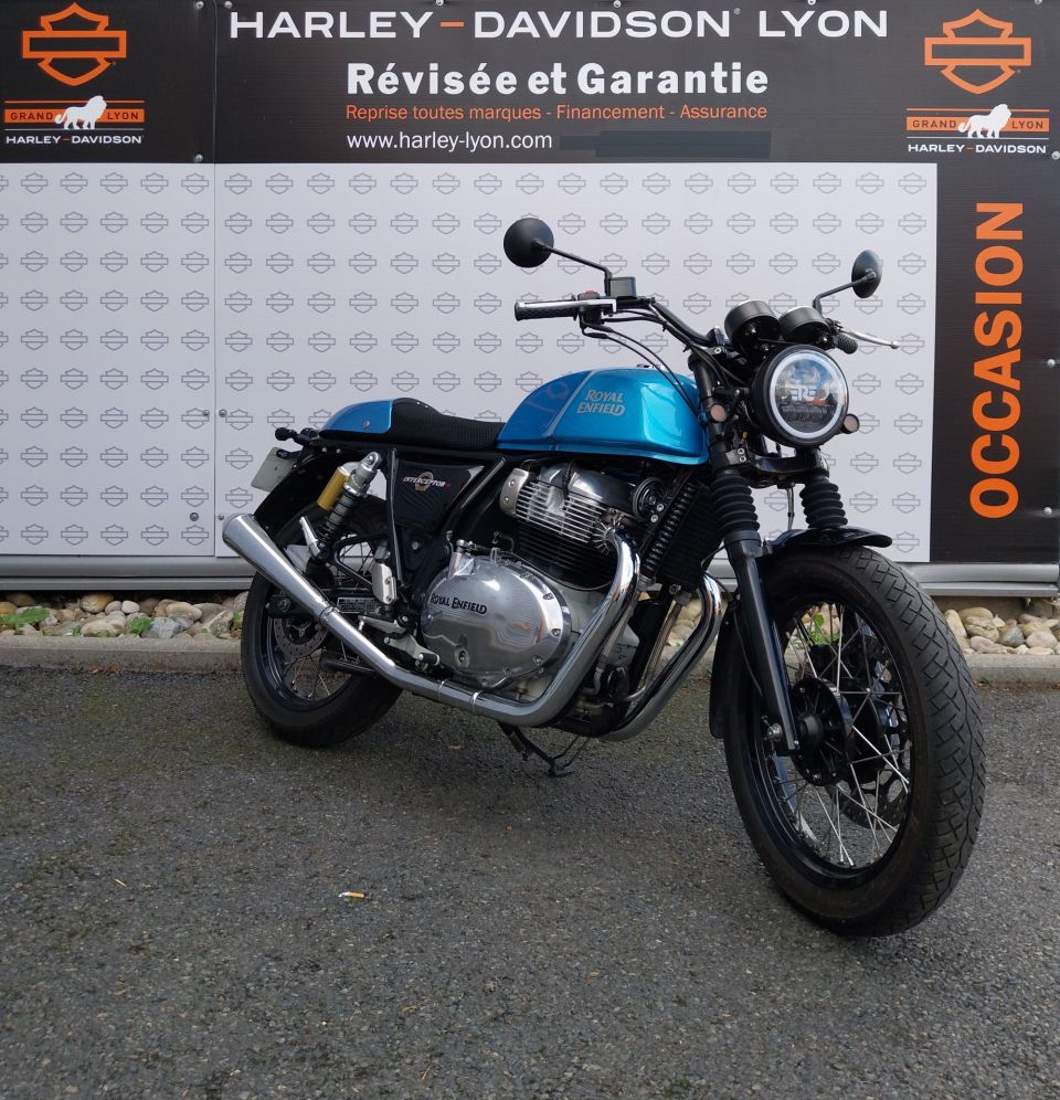 ROYAL ENFIELD INTERCEPTOR 4