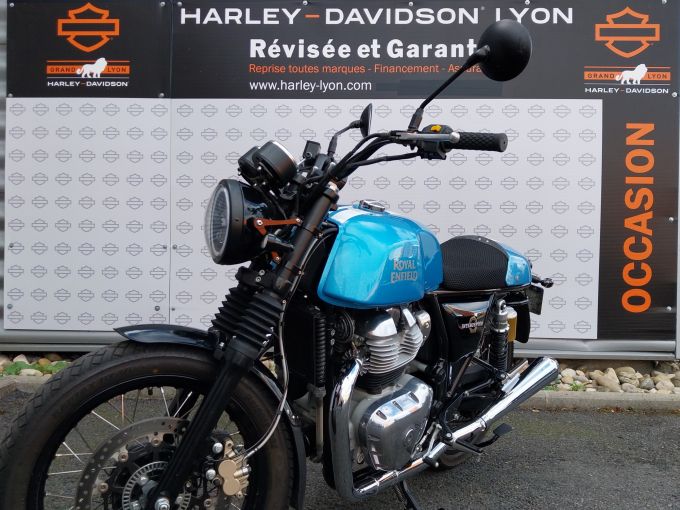 ROYAL ENFIELD INTERCEPTOR 4