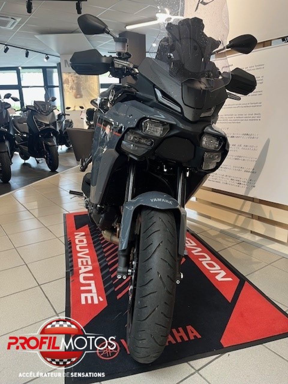 YAMAHA TRACER 9 Y-AMT 4