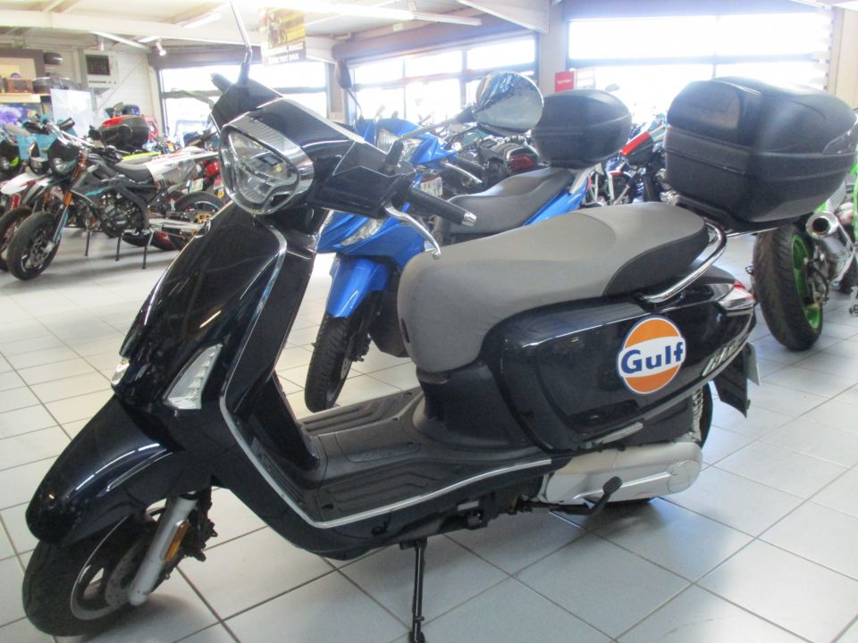 KYMCO NEW LIKE 125 4