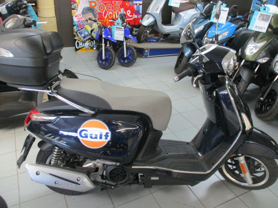 KYMCO NEW LIKE 125 4