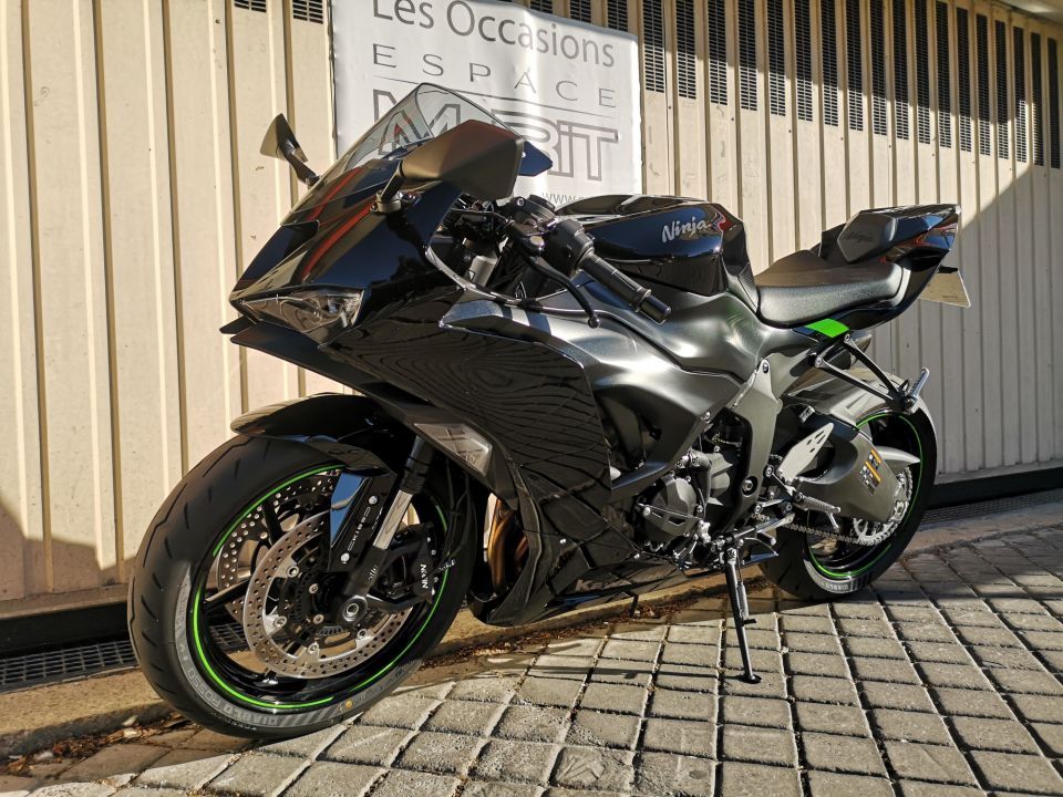 KAWASAKI ZX-6R 636 4