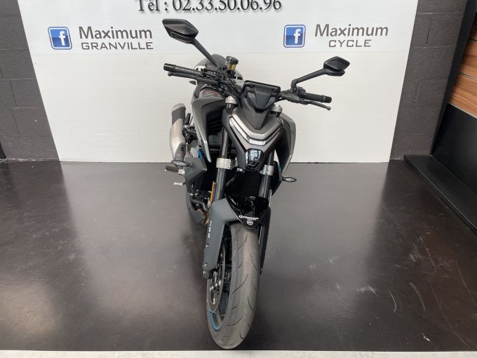CF MOTO 450 NK 4