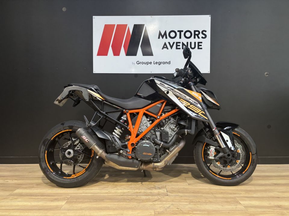 KTM 1290 SUPER DUKE R 4