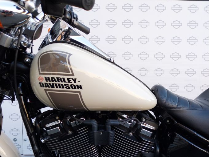 HARLEY-DAVIDSON SOFTAIL SPORT GLIDE 1745 4
