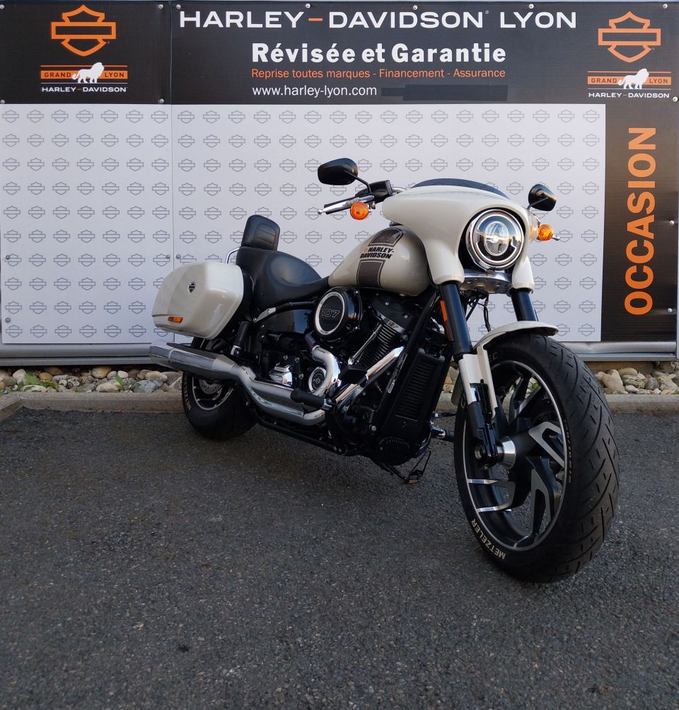 HARLEY-DAVIDSON SOFTAIL SPORT GLIDE 1745 4