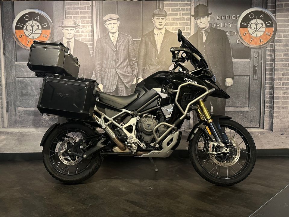 TRIUMPH TIGER 1200 EXPLORER 4