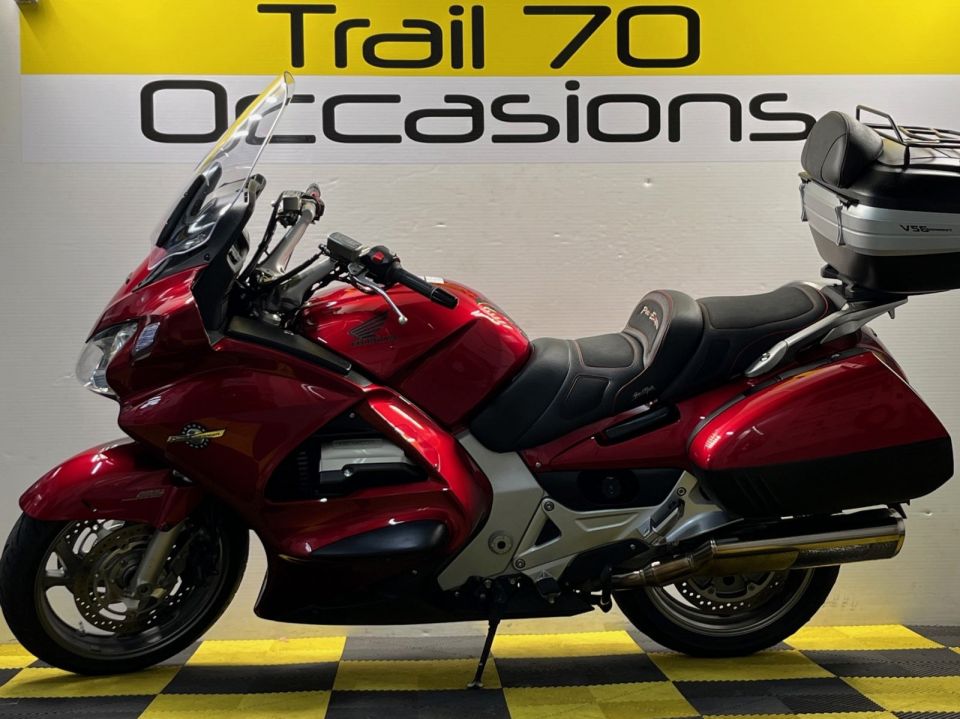 HONDA ST PAN EUROPEAN 4