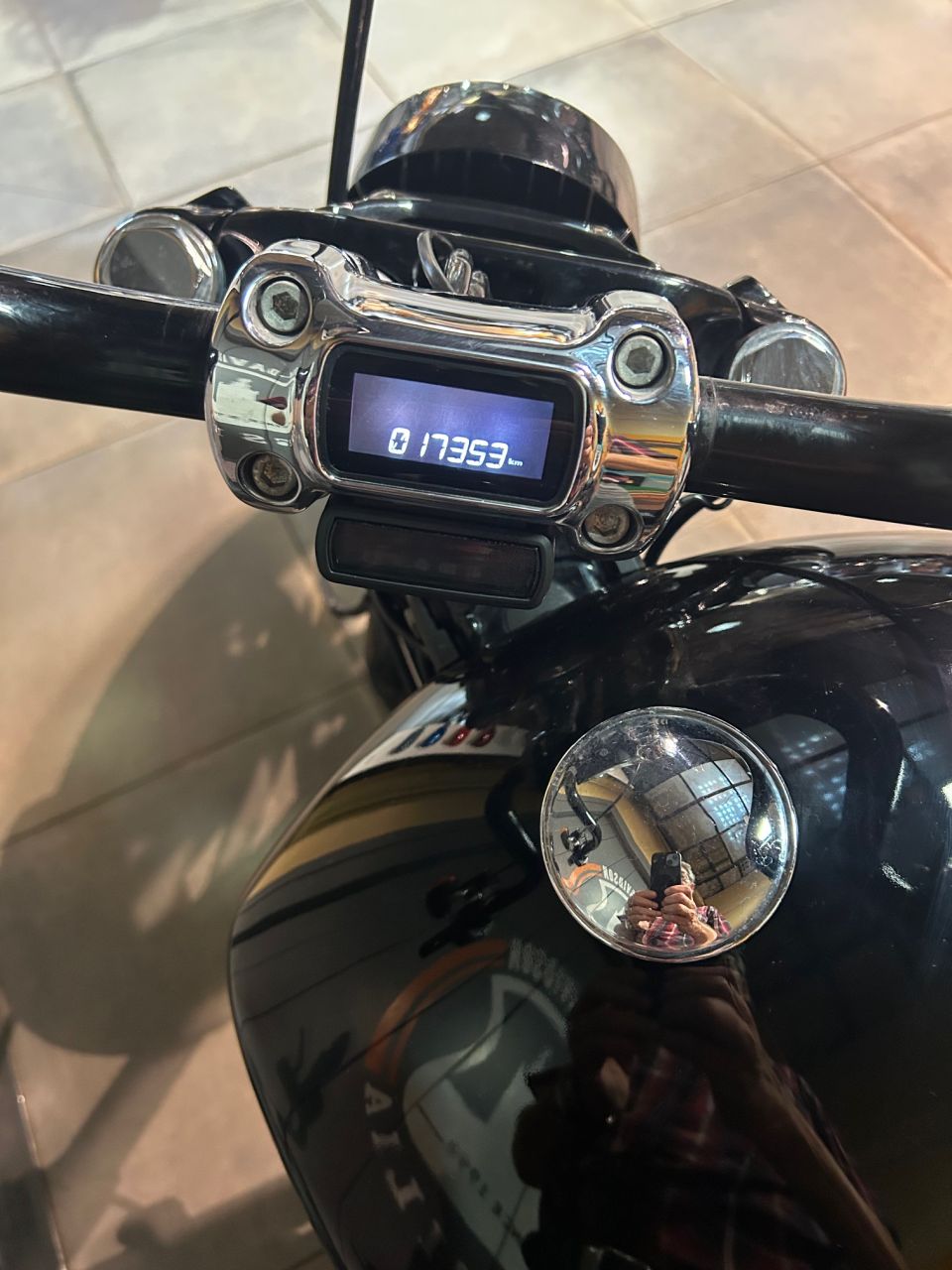 HARLEY-DAVIDSON SOFTAIL BREAKOUT 1868 4