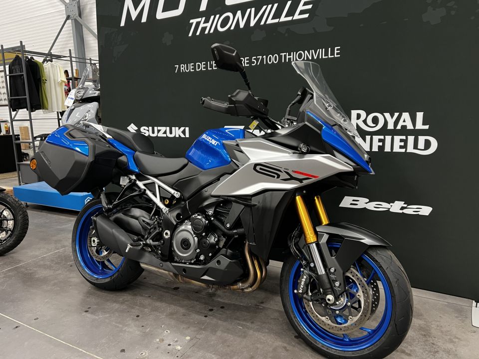 SUZUKI GSX-S 1000 GX 4