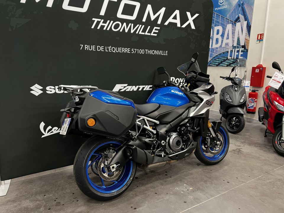 SUZUKI GSX-S 1000 GX 4