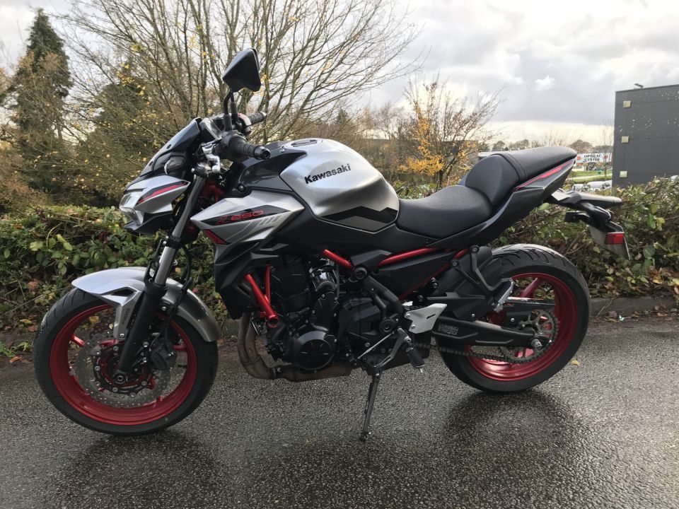KAWASAKI Z 650 (47.5CV) 4