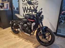 TRIUMPH TRIDENT 660 - 2023