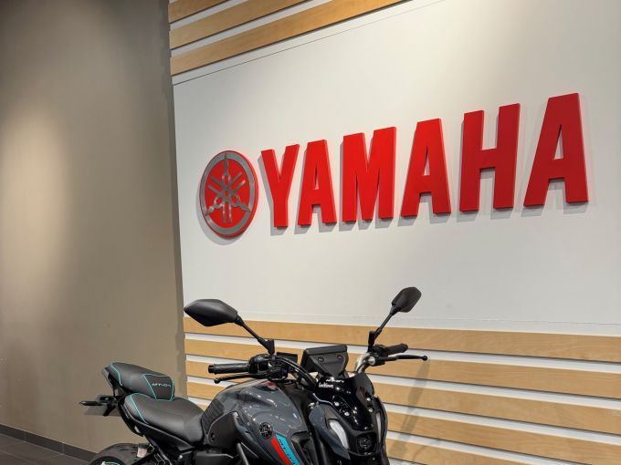 YAMAHA MT-07 (47.5CV) 4