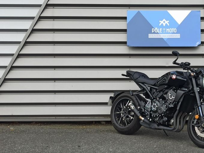 HONDA CB 1000 RA 4