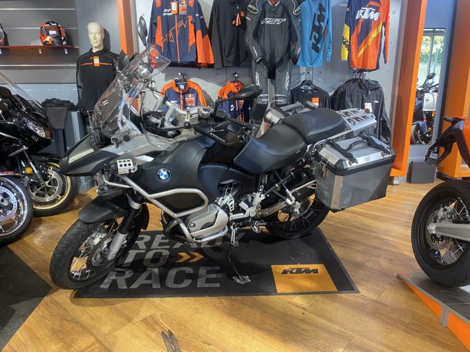 BMW ADVENTURE 1200 4