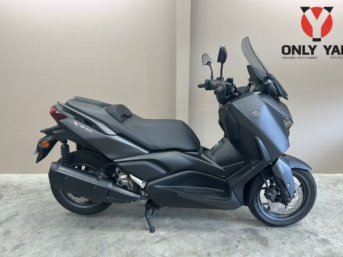 YAMAHA XMAX 300 4