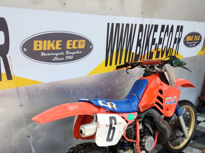 HONDA CR 4