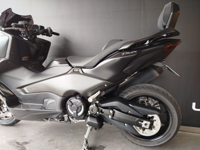 YAMAHA XP T-MAX 560 4