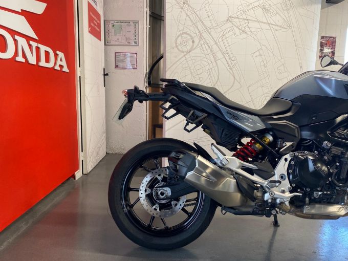 BMW F 900 R 4