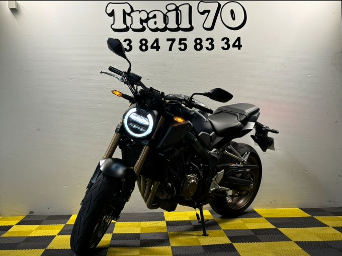 HONDA CB650R Neo Sports Café 4