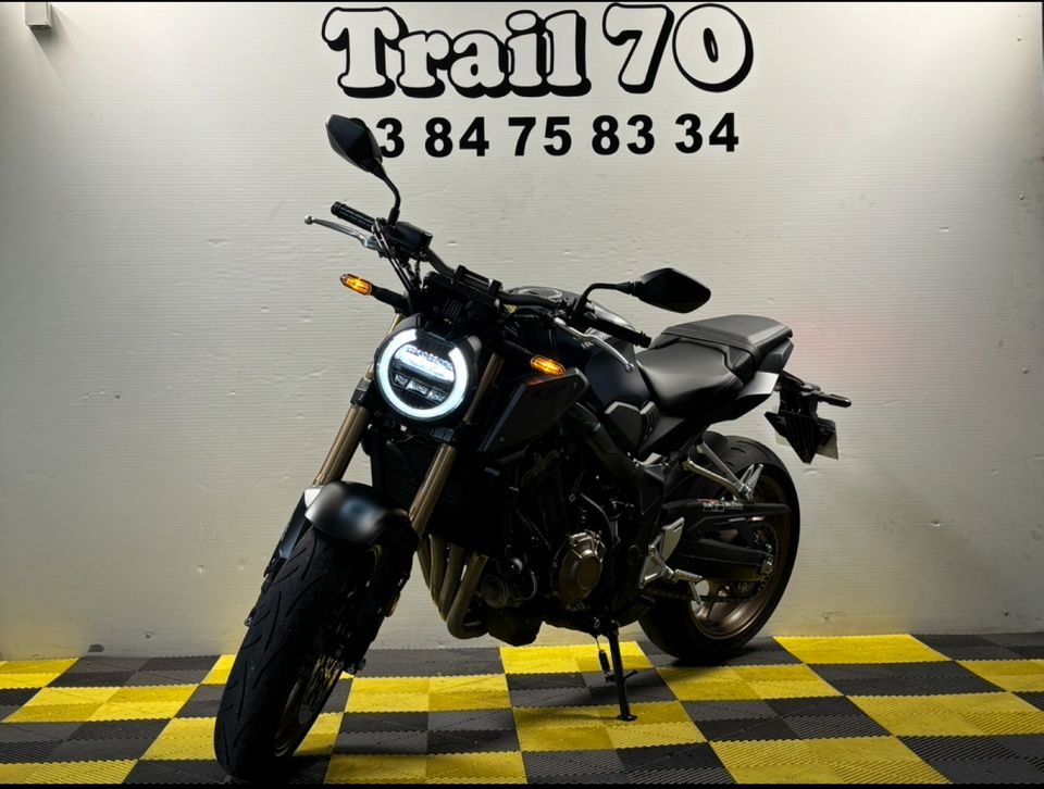 HONDA CB650R Neo Sports Café 4