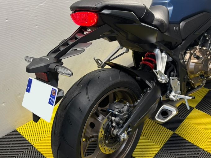 HONDA CB650R Neo Sports Café 4