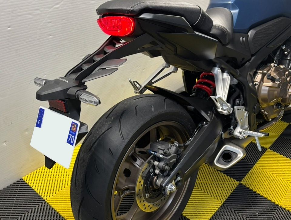 HONDA CB650R Neo Sports Café 4