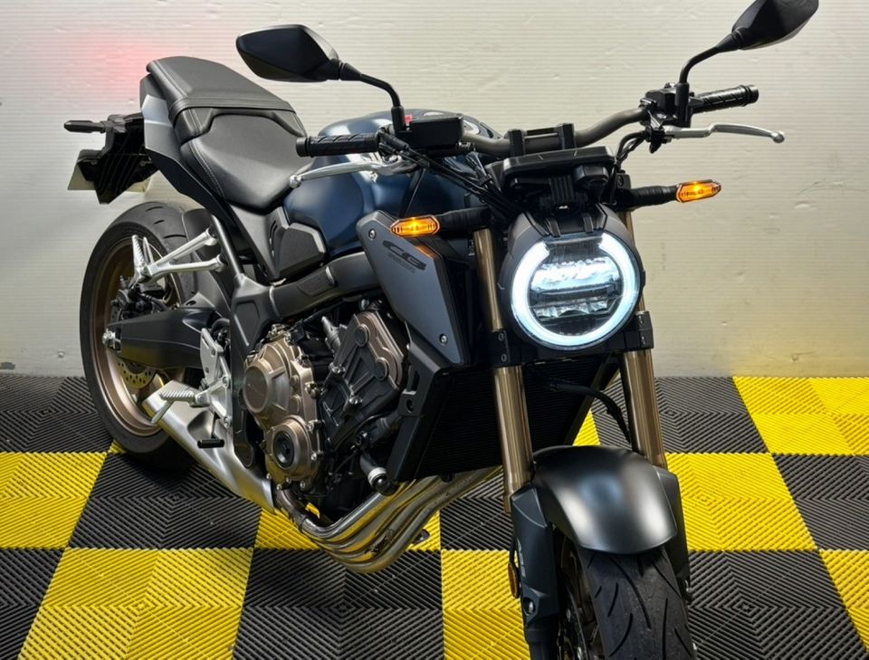 HONDA CB650R Neo Sports Café 4