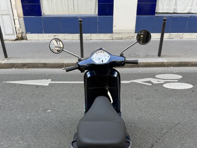 PIAGGIO LX 125 4