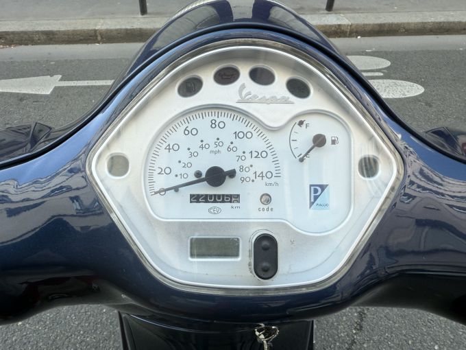 PIAGGIO LX 125 4
