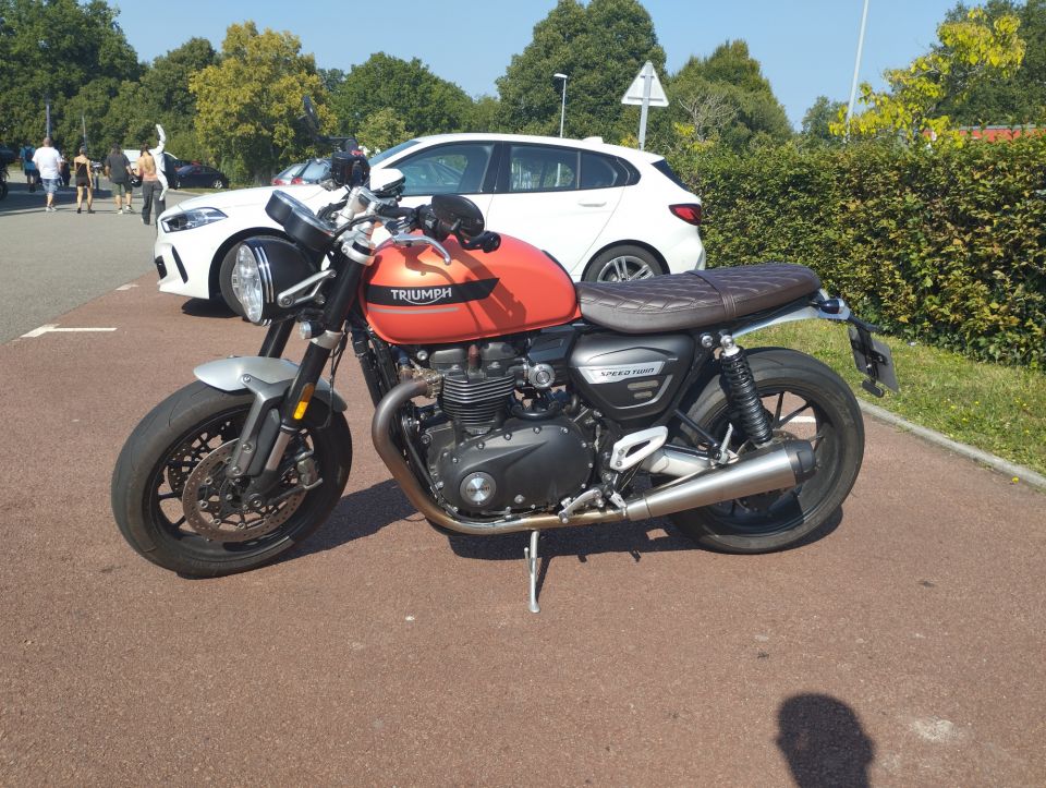 TRIUMPH SPEED TWIN 1200 4