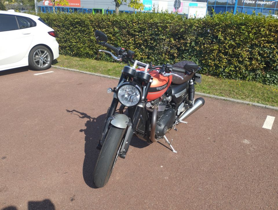 TRIUMPH SPEED TWIN 1200 4