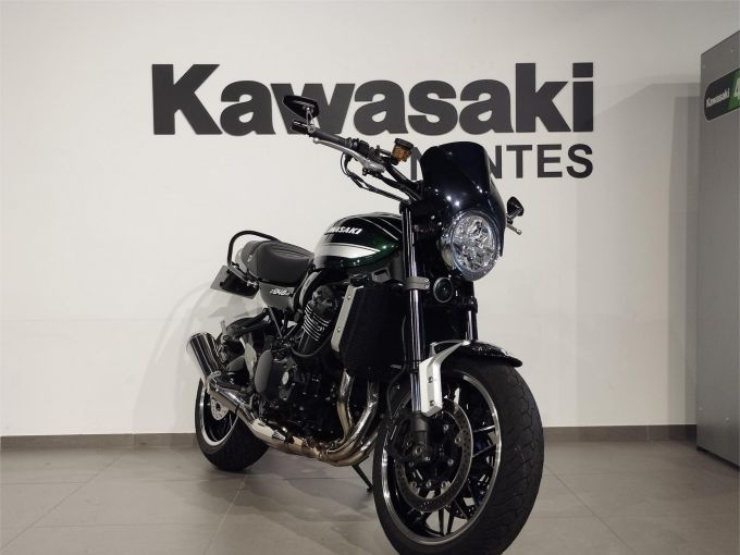 KAWASAKI Z900RS 4