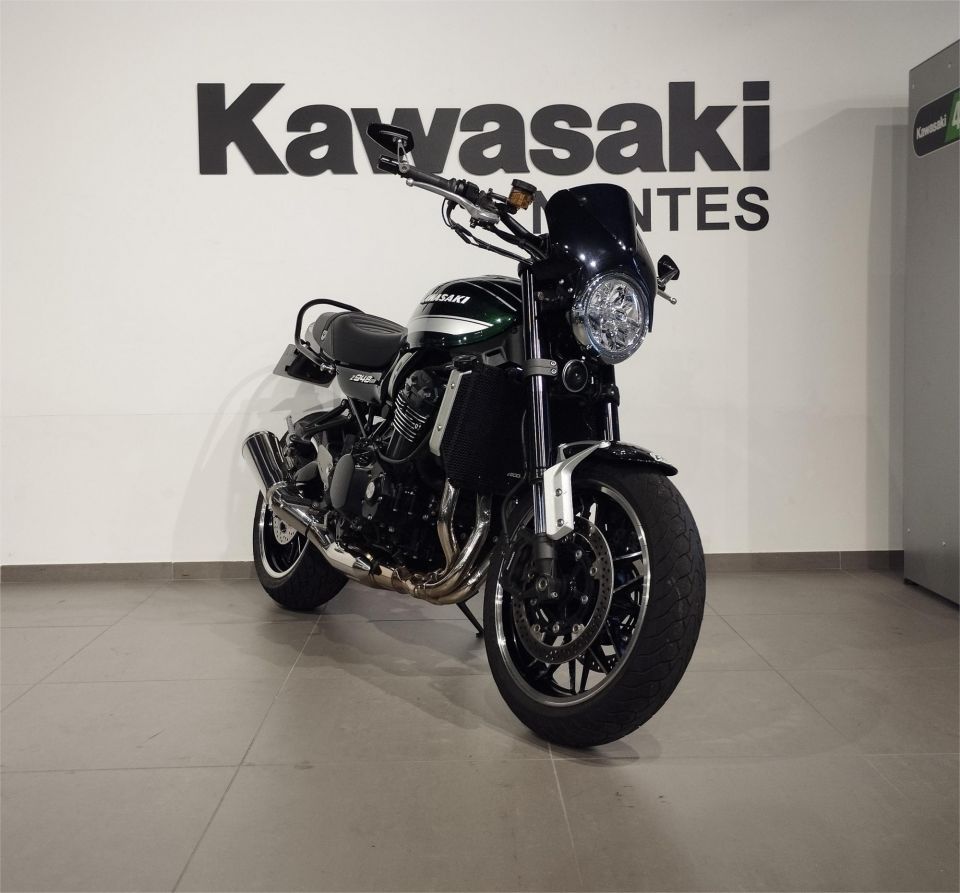 KAWASAKI Z900RS 4