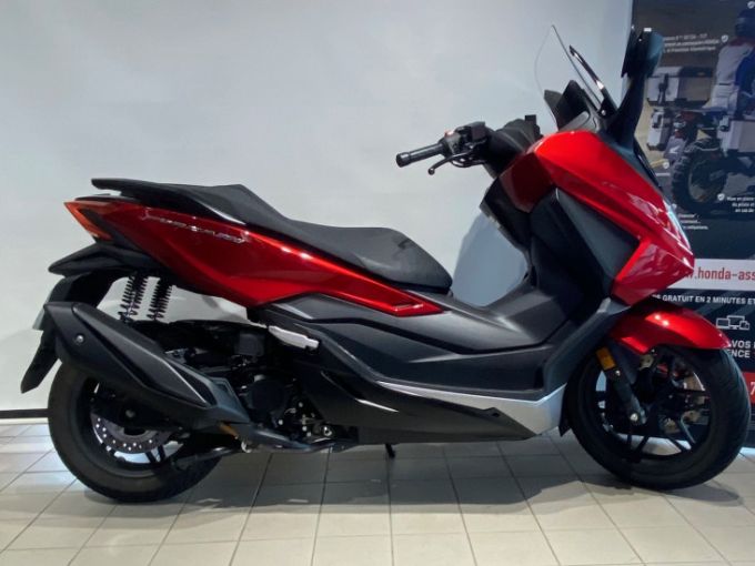 HONDA FORZA 350 4