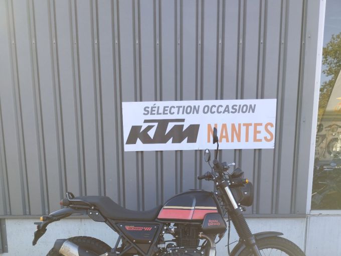 ROYAL ENFIELD SCRAM 411 4
