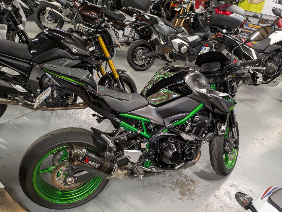 KAWASAKI Z 900 4