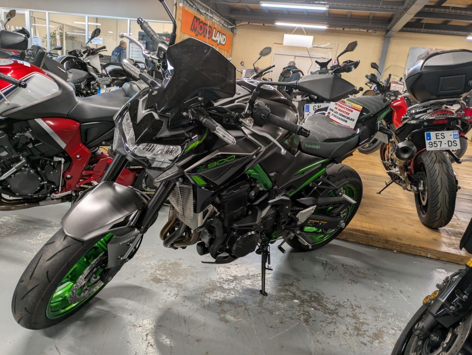 KAWASAKI Z 900 4
