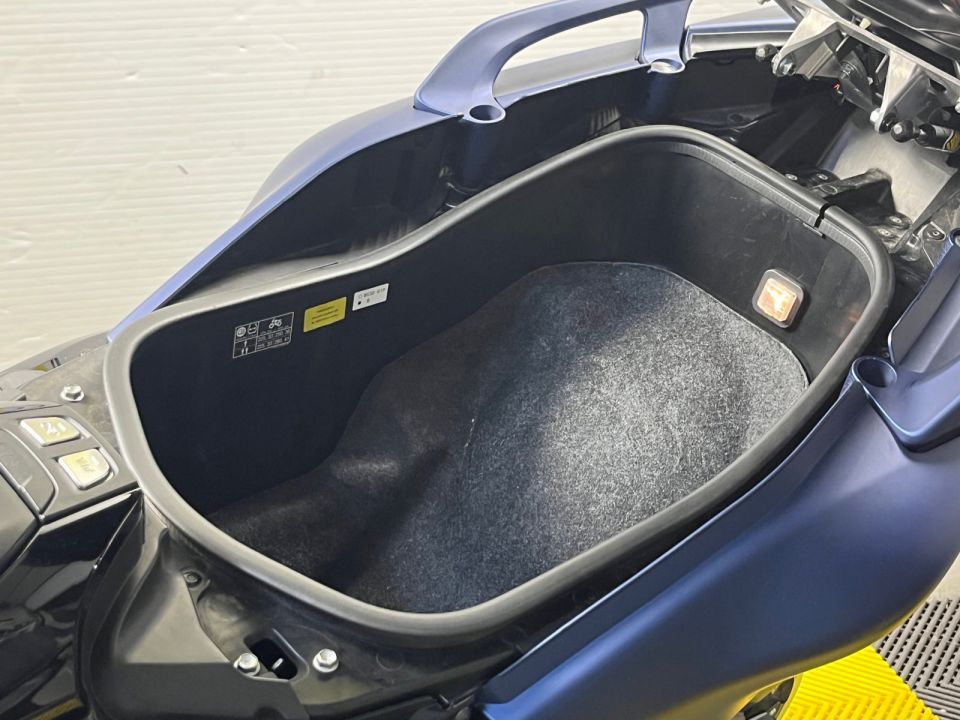 YAMAHA XP T-MAX 530 DX 4