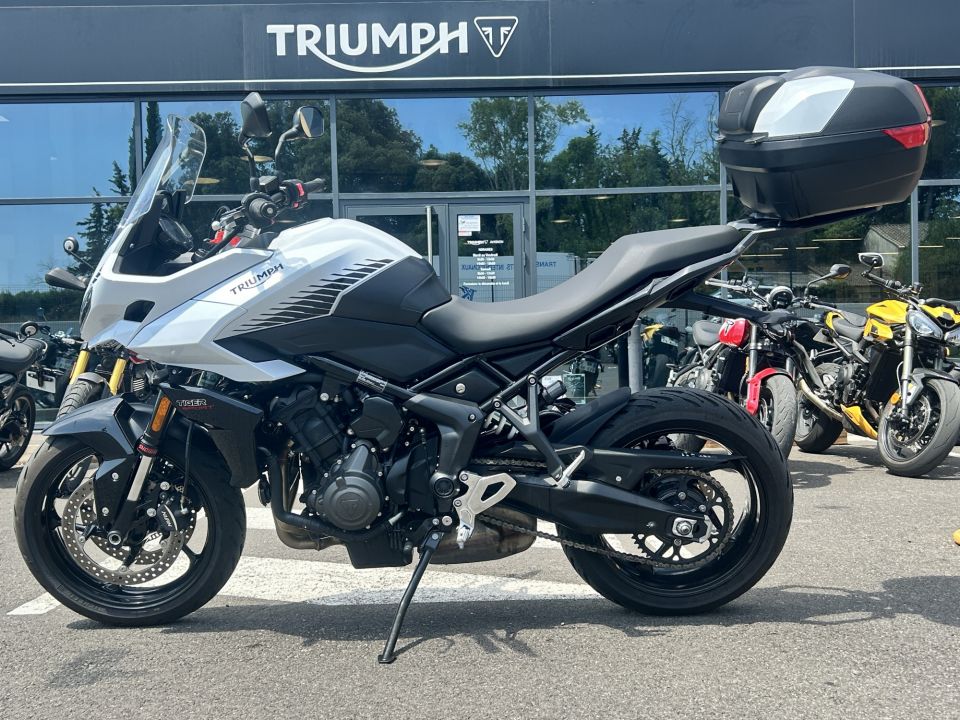 TRIUMPH TIGER SPORT 660 4