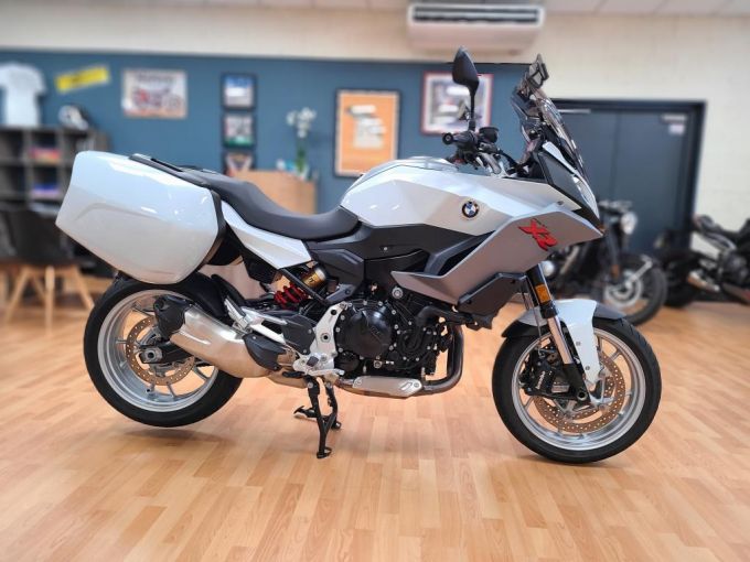 BMW F 900 XR 4