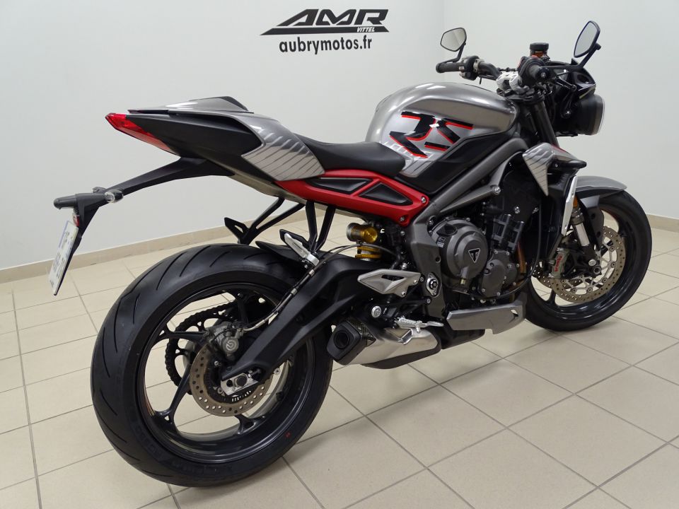 TRIUMPH STREET TRIPLE 765 RS 4