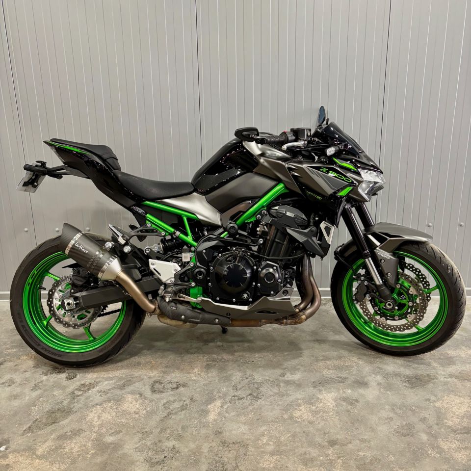 KAWASAKI Z 900 4