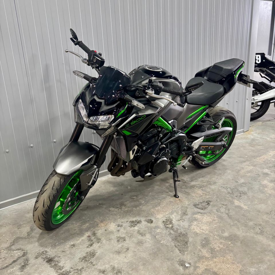 KAWASAKI Z 900 4