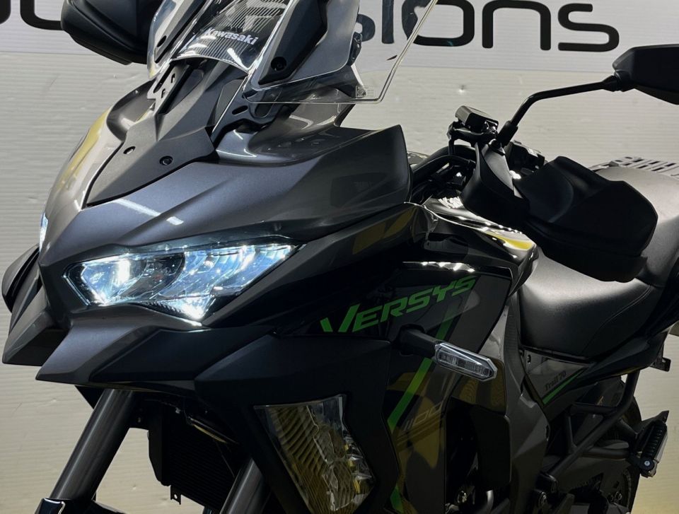 KAWASAKI VERSYS 4
