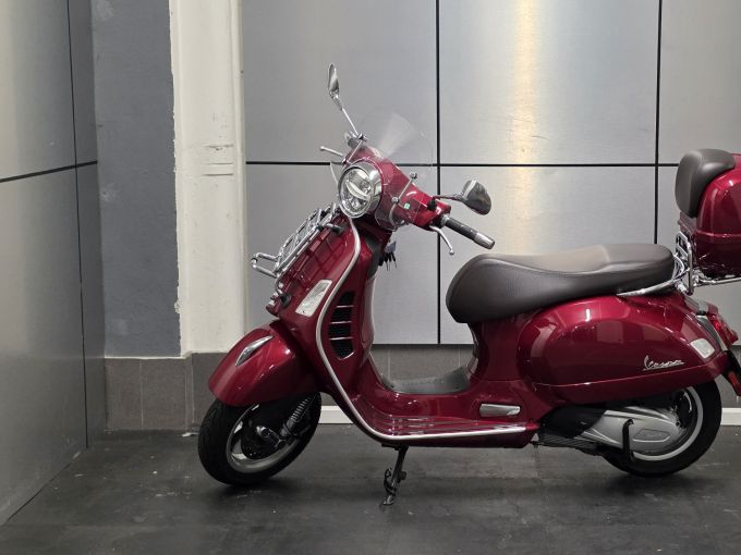 VESPA GTS 300 4