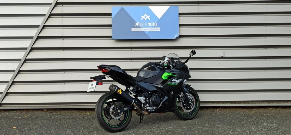 KAWASAKI NINJA 400 4