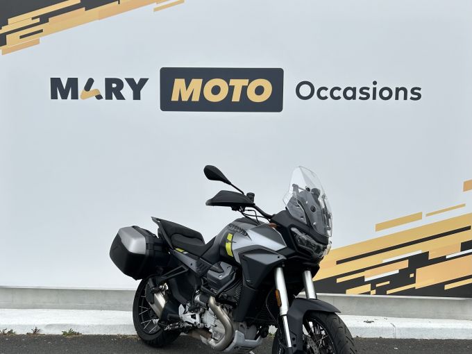MOTO GUZZI STELVIO 4