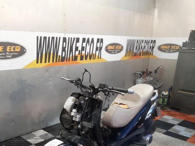 PIAGGIO BEVERLY 125 4